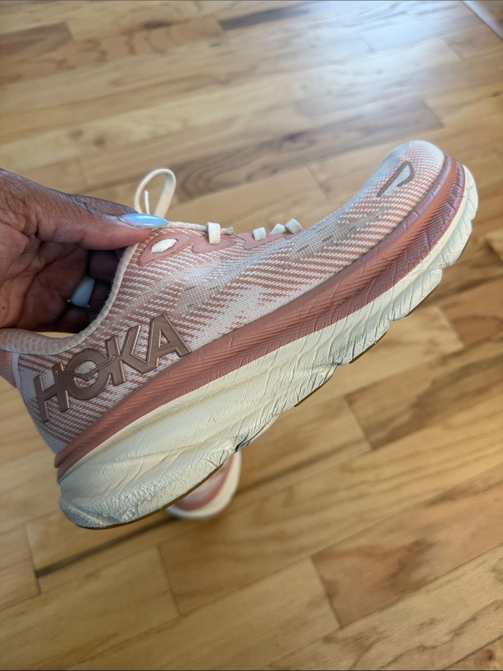 Hoka One Clifton 9 Running Shoes Pink Womens Sz 8.5B Walking Workout Outdoor - Picture 7 of 9